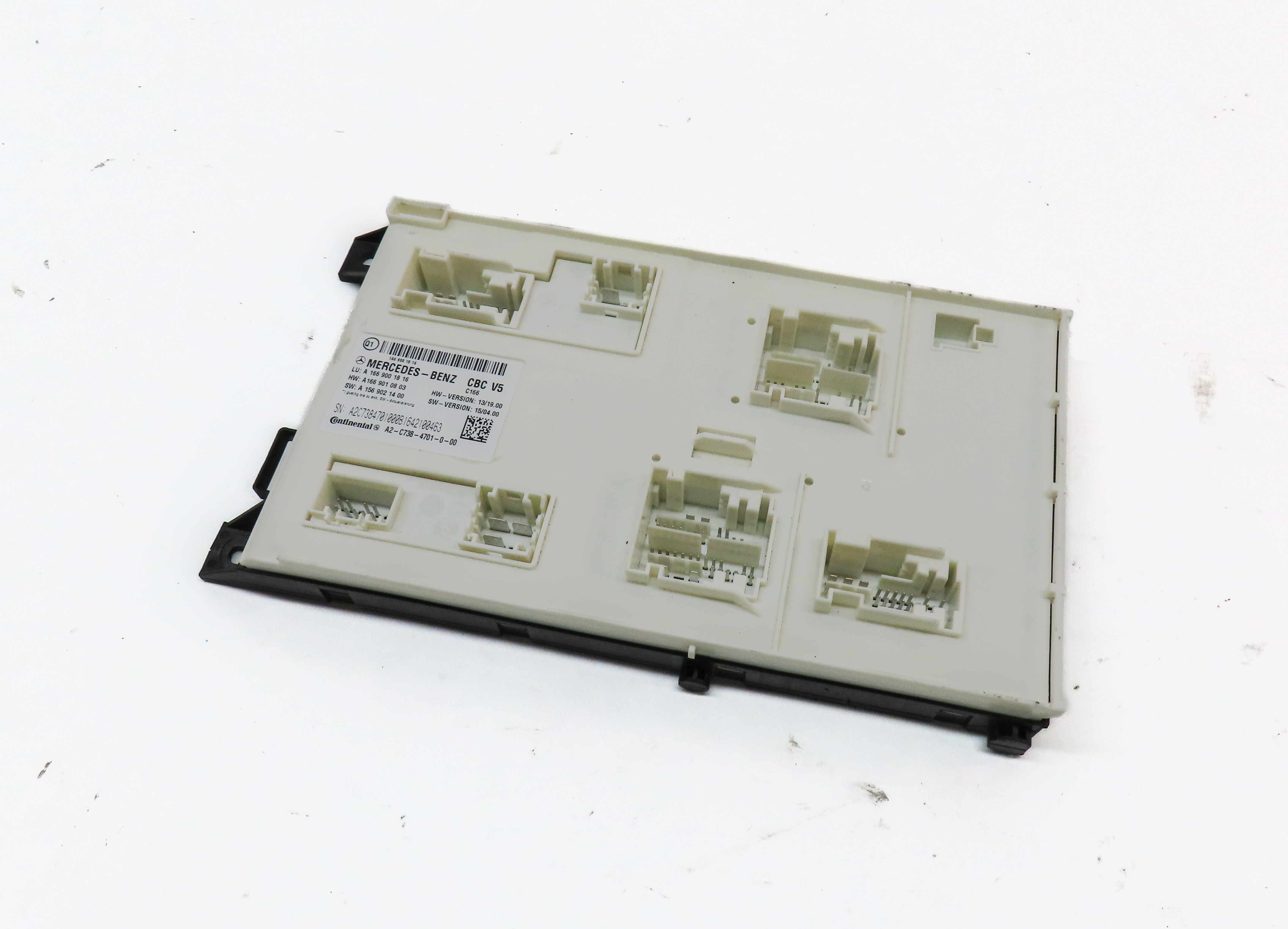 2016-2017 MERCEDES GLE GLS (W166 X166) FRONT SIGNAL ACQUISITION MODULE (SAM) — exact item pictured